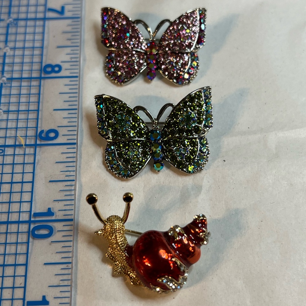 3 Small Brooches
